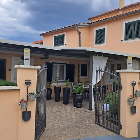 Apartments Andela Skradin Ngoại thất bức ảnh